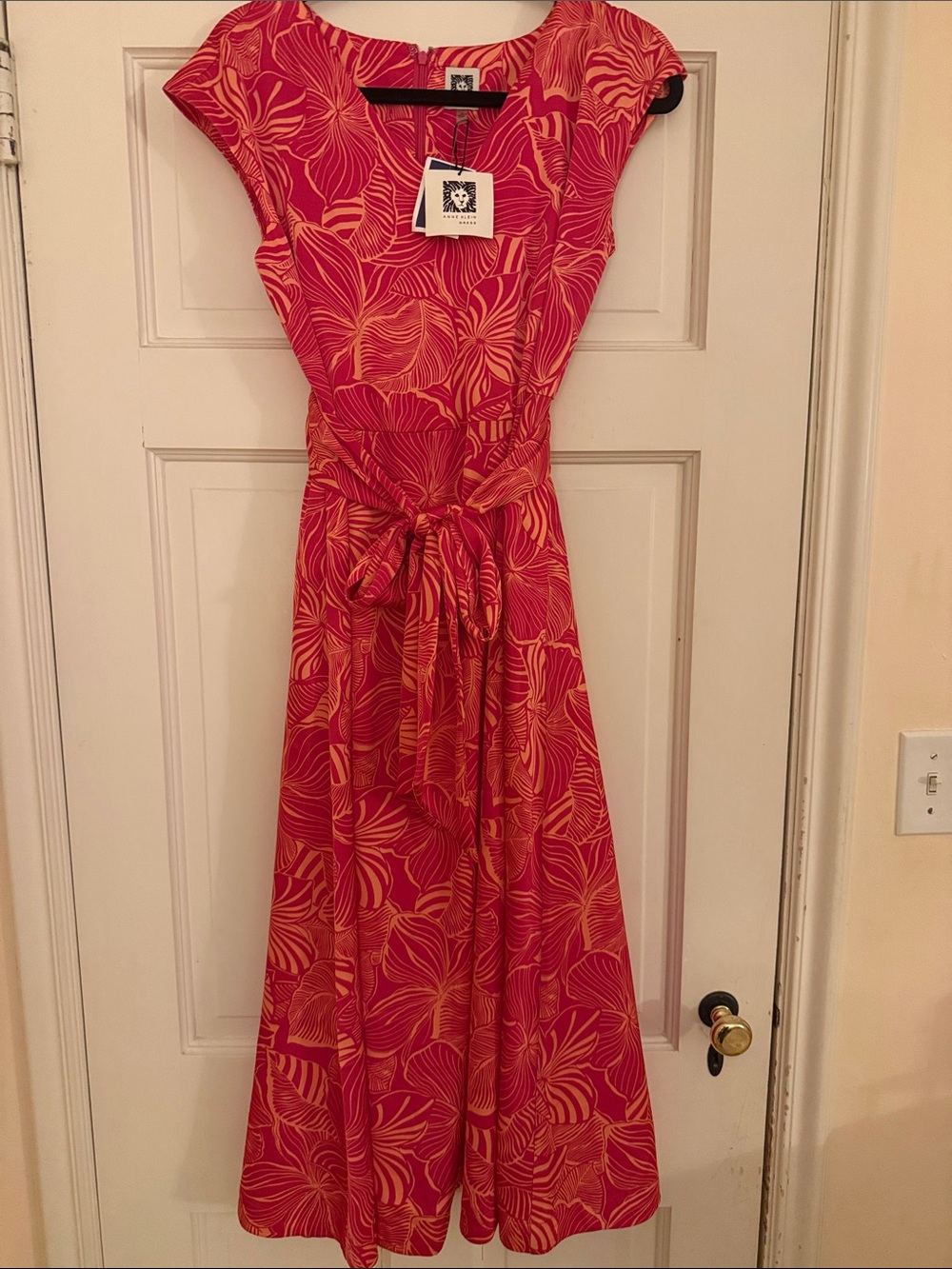 Ladies Floral Tie-Waist Dress in Coral and Peach size 2